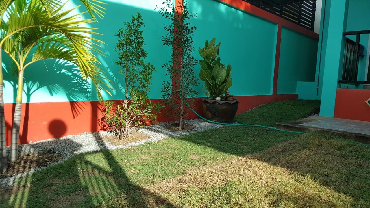 Hotel Baanpak Soi 102 HHQ Exterior foto